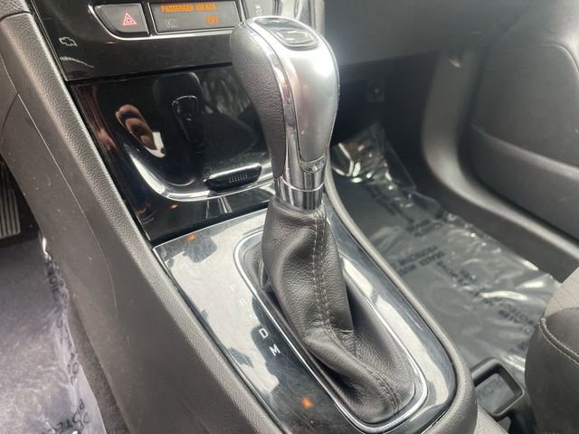 Used 2020 Buick Encore Preferred FWD image 15