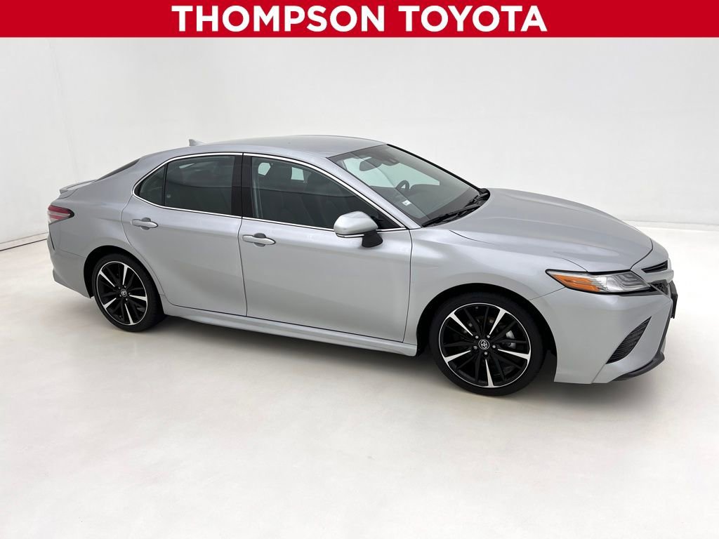 Used 2019 Toyota Camry XSE image 1