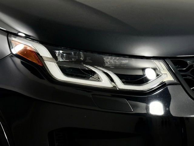 New 2025 Land Rover Discovery Sport S image 15