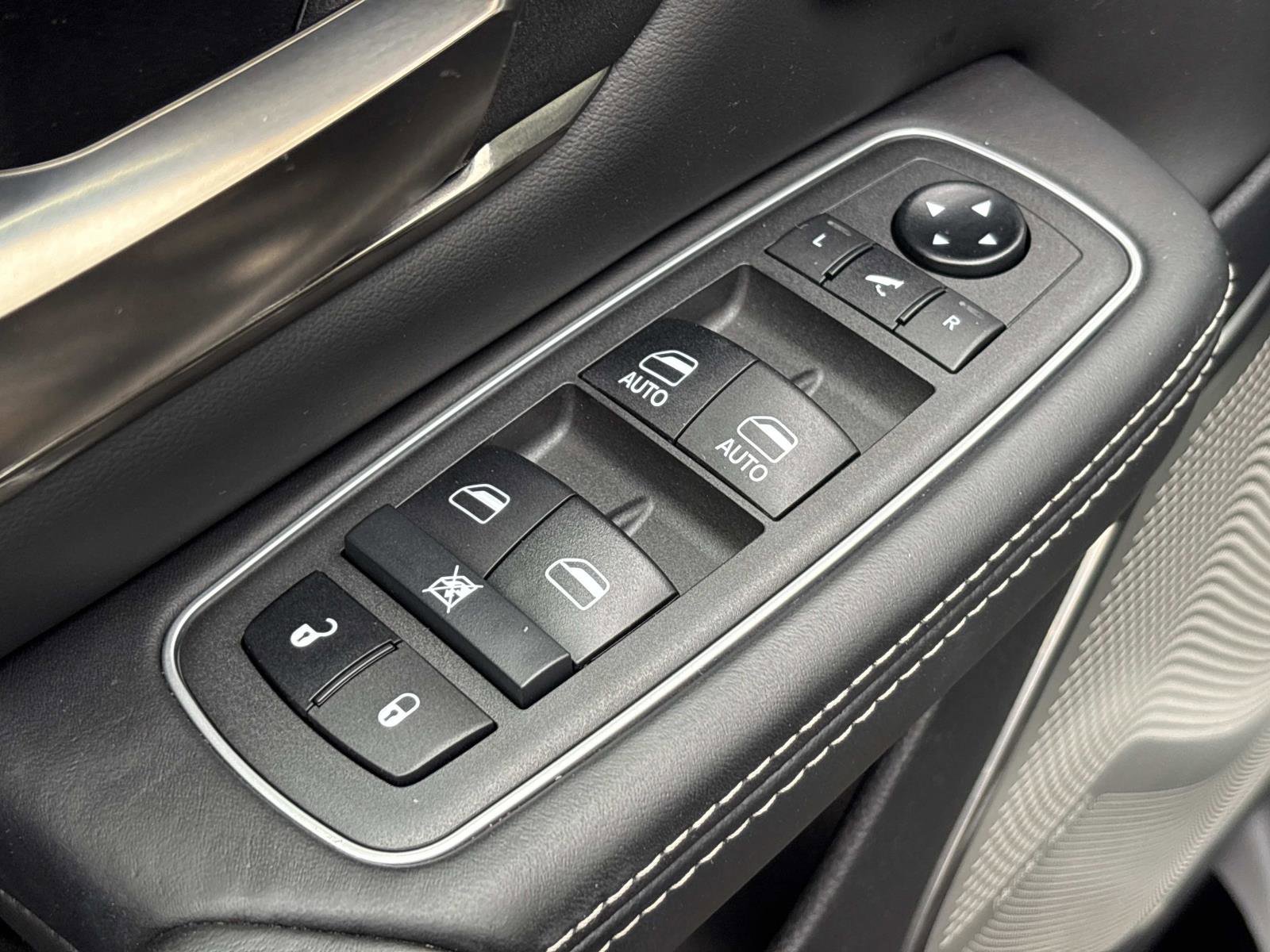 Used 2021 RAM 1500 Limited w/ Night Edition image 14