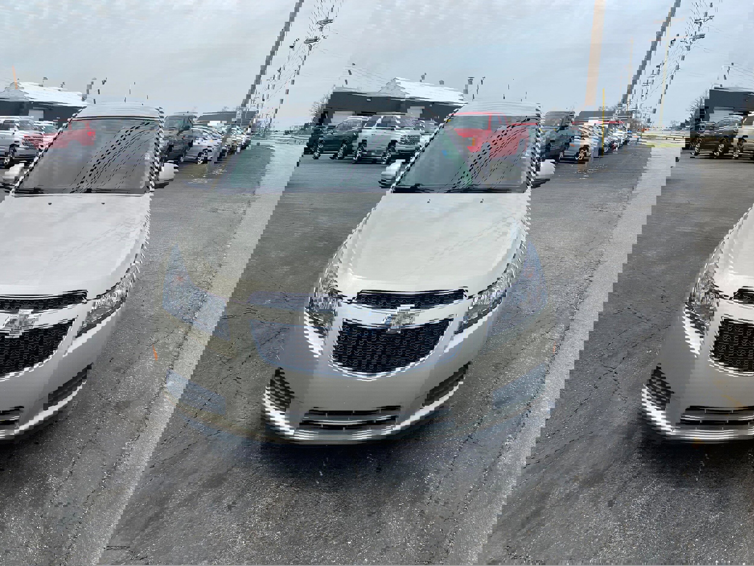 Used 2014 Chevrolet Cruze LT image 2