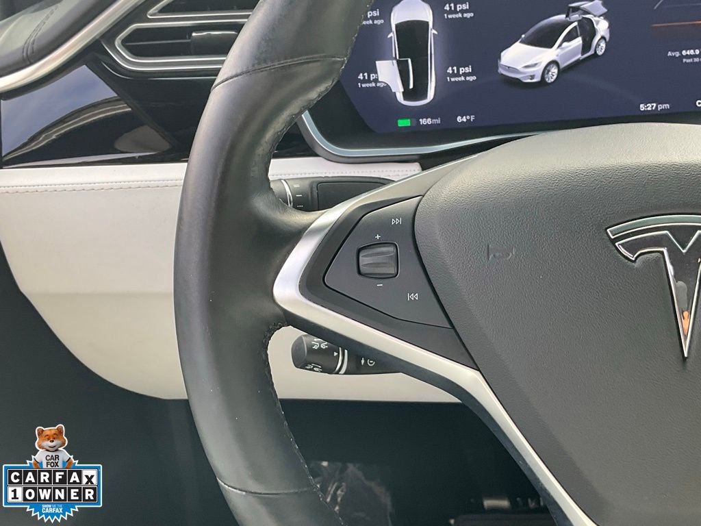 Used 2017 Tesla Model X 90D image 46