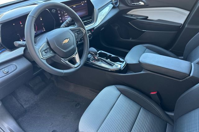 New 2026 Chevrolet Trax LT w/ Driver Confidence Package image 13