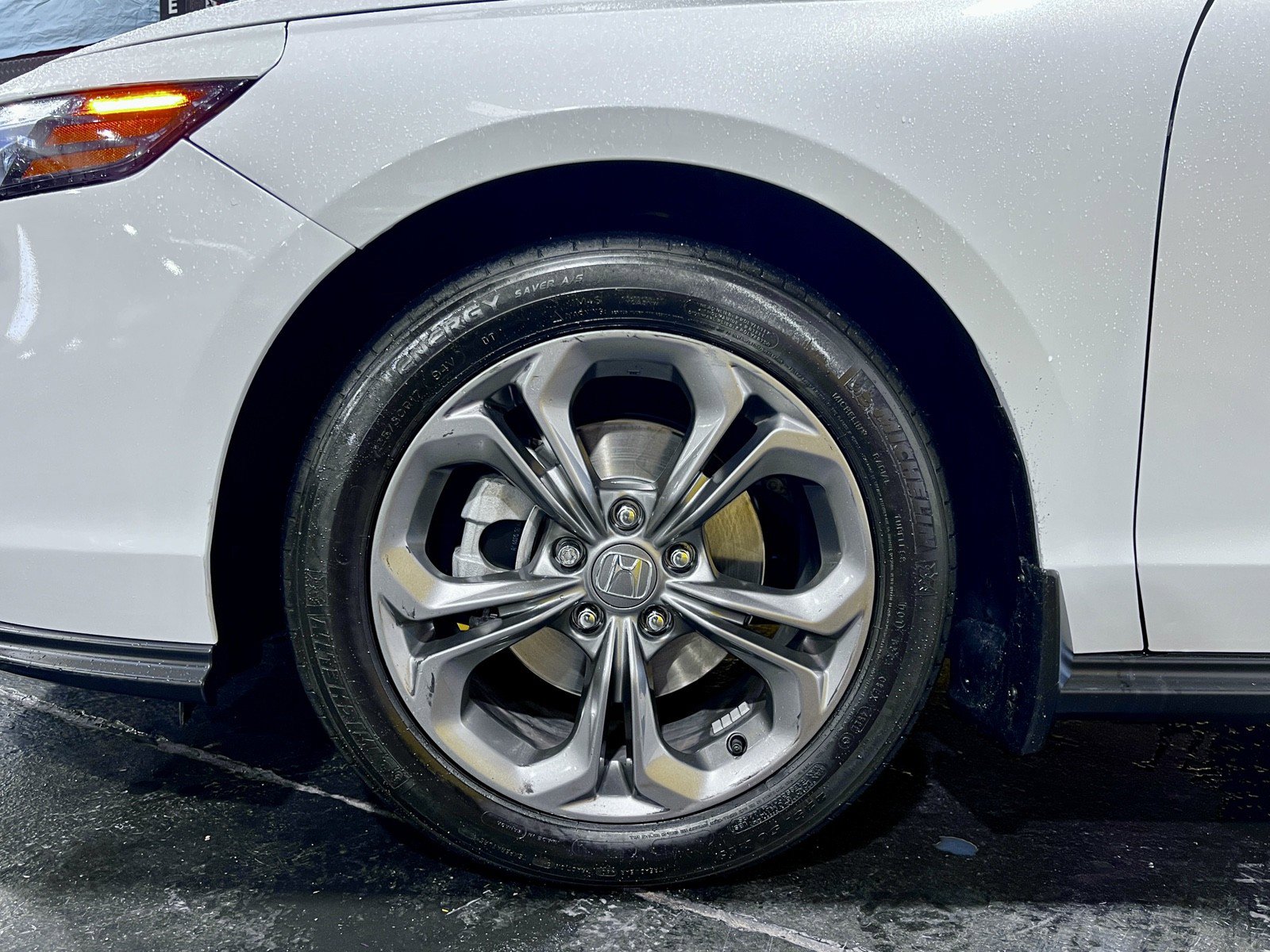 Used 2023 Honda Accord EX image 27