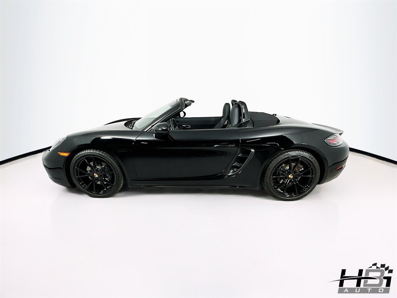 Used 2024 Porsche 718 Boxster w/ Premium Package RWD image 22