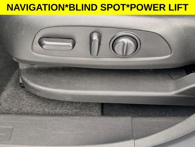 Used 2020 GMC Terrain SLE w/ Driver Convenience Package image 14