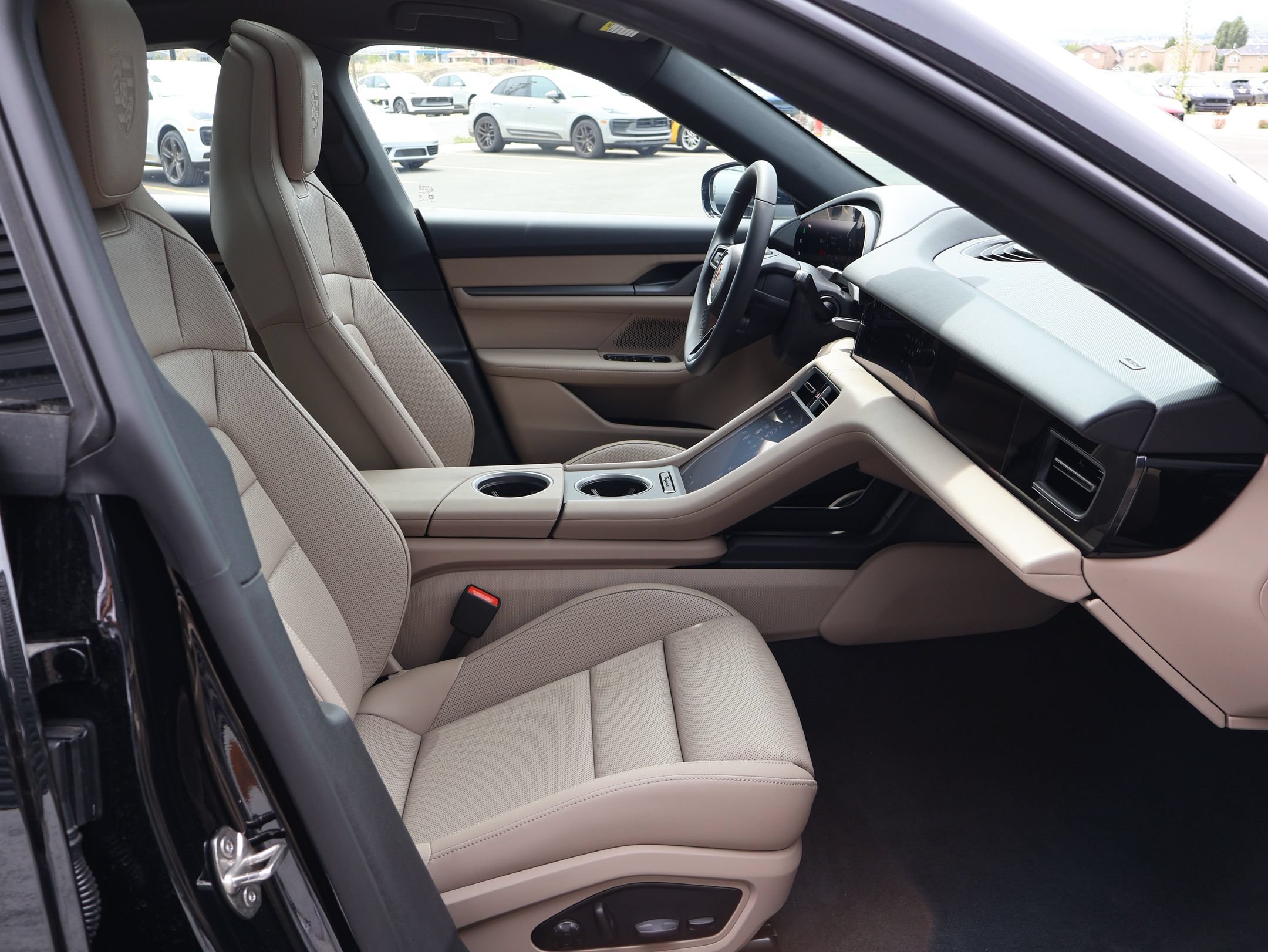 New 2026 Porsche Taycan AWD/4WD image 29