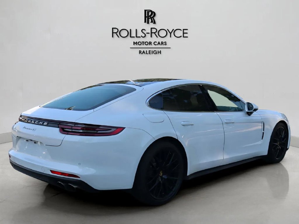 Used 2018 Porsche Panamera 4S AWD/4WD image 5