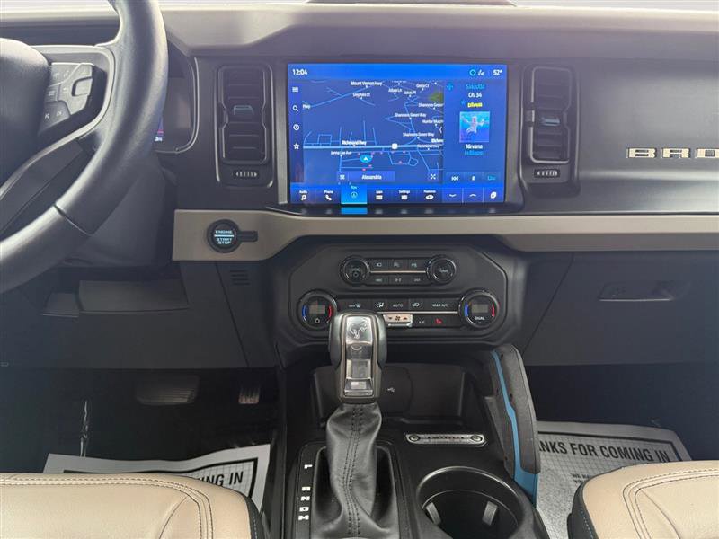 Used 2023 Ford Bronco Wildtrak image 12