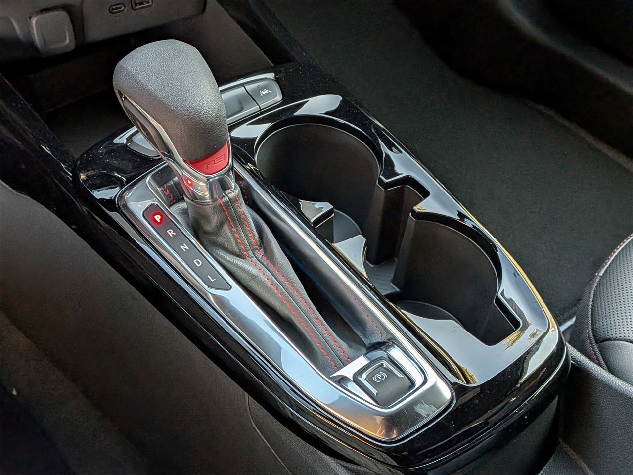 New 2026 Chevrolet Trax RS w/ Driver Confidence Package image 14