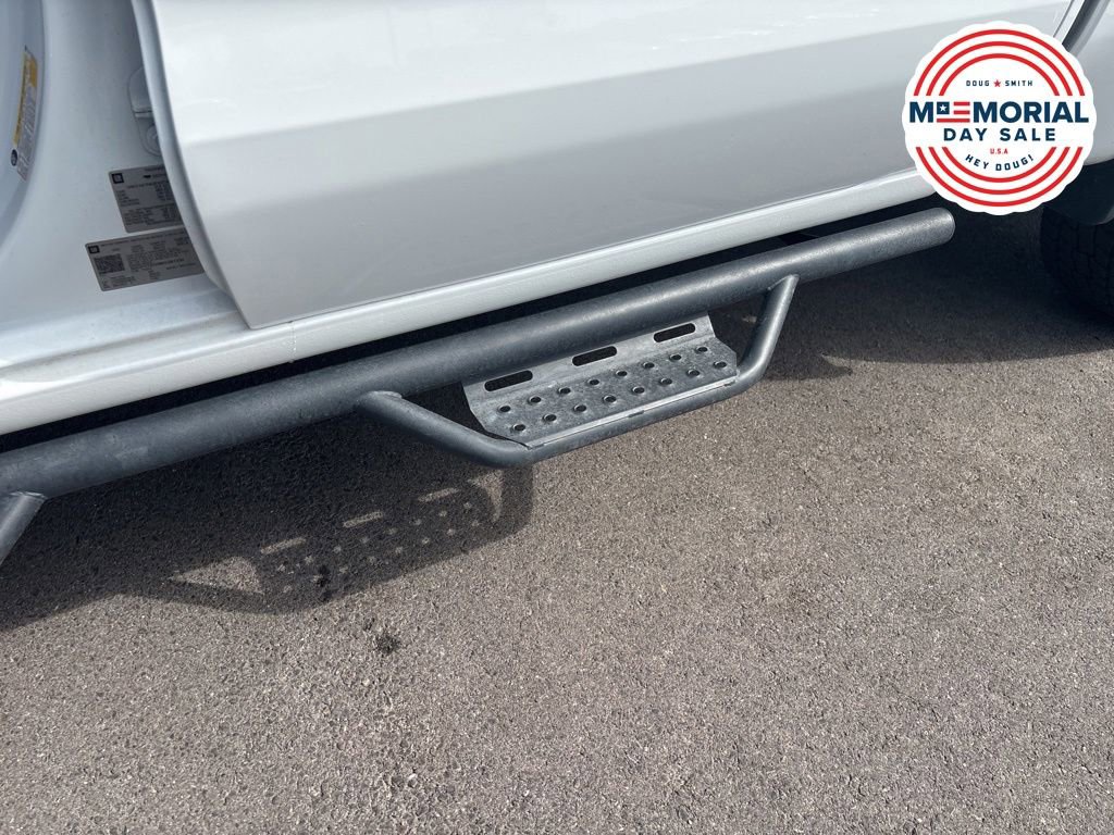 Used 2021 Chevrolet Silverado 1500 LT Trail Boss w/ Convenience Package II AWD/4WD image 15