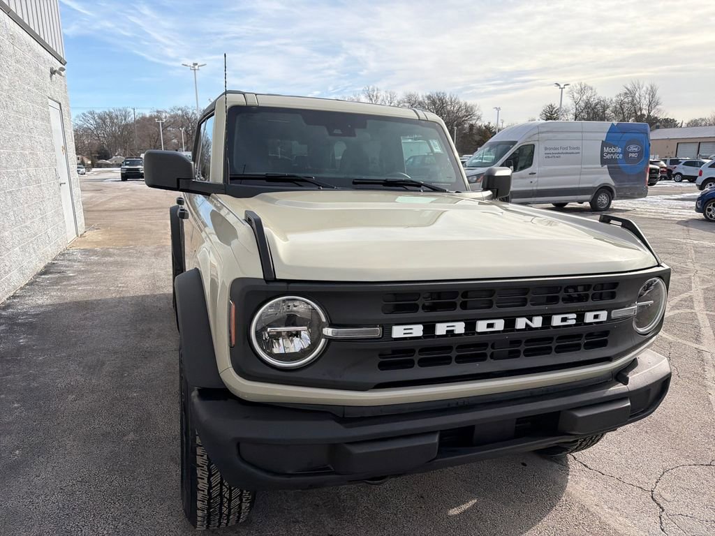 Used 2025 Ford Bronco Big Bend image 11