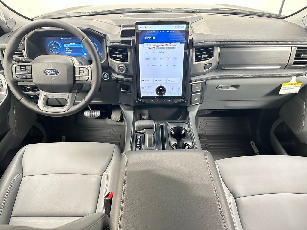 New 2025 Ford F150 Lightning Flash image 18