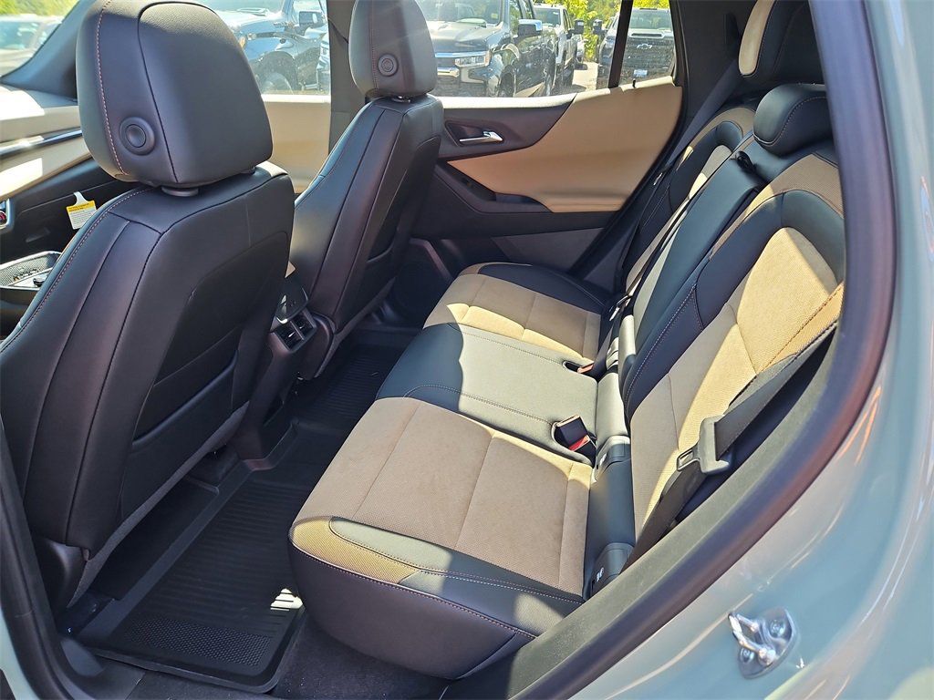 New 2026 Chevrolet Equinox ACTIV w/ LPO, Floor Liner Package image 21
