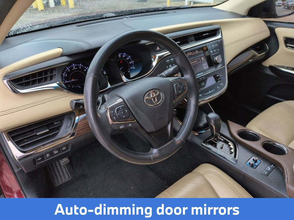 Used 2013 Toyota Avalon Limited image 34
