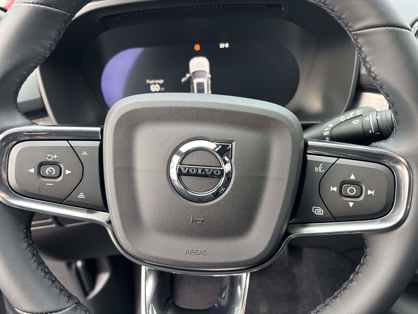 New 2026 Volvo XC40 B5 Ultra w/ Protection Package Premier AWD/4WD image 15