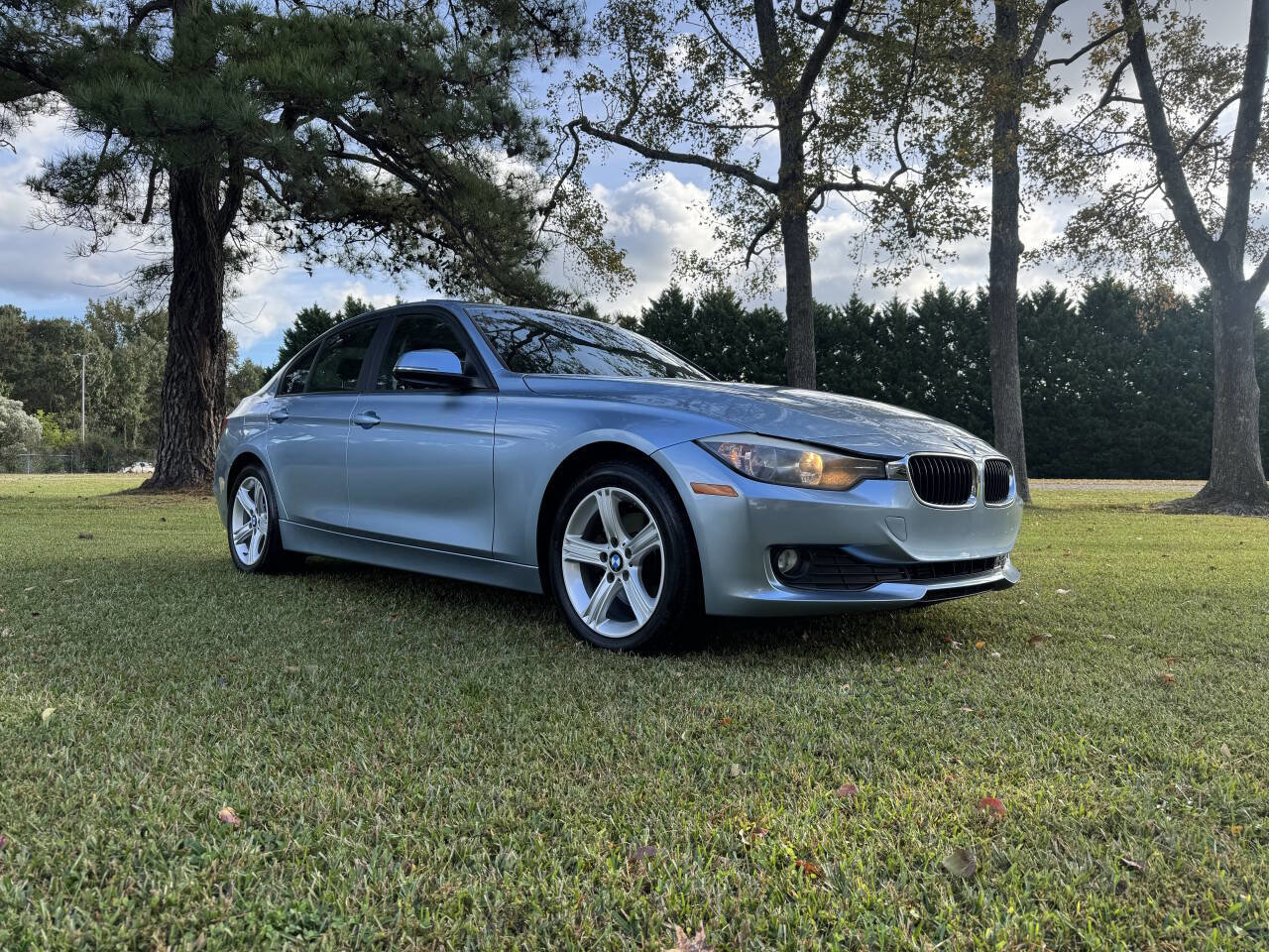 Used 2014 BMW 320i xDrive Sedan image 9