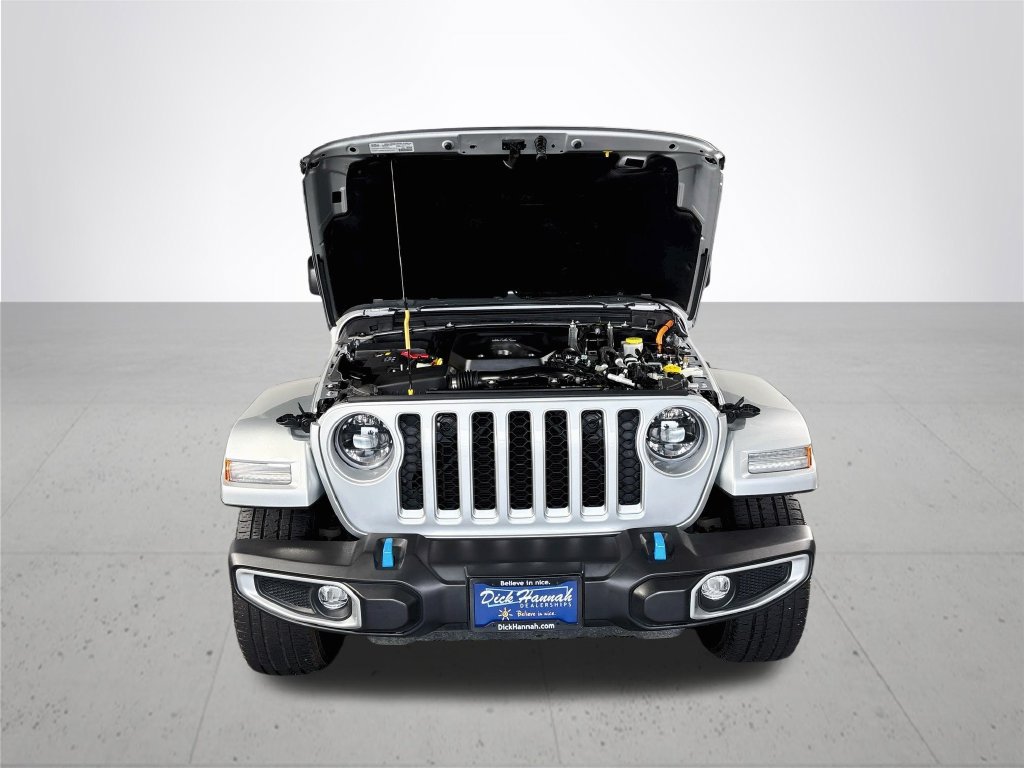 Certified 2023 Jeep Wrangler Unlimited Sahara w/ Cold Weather Group AWD/4WD image 23