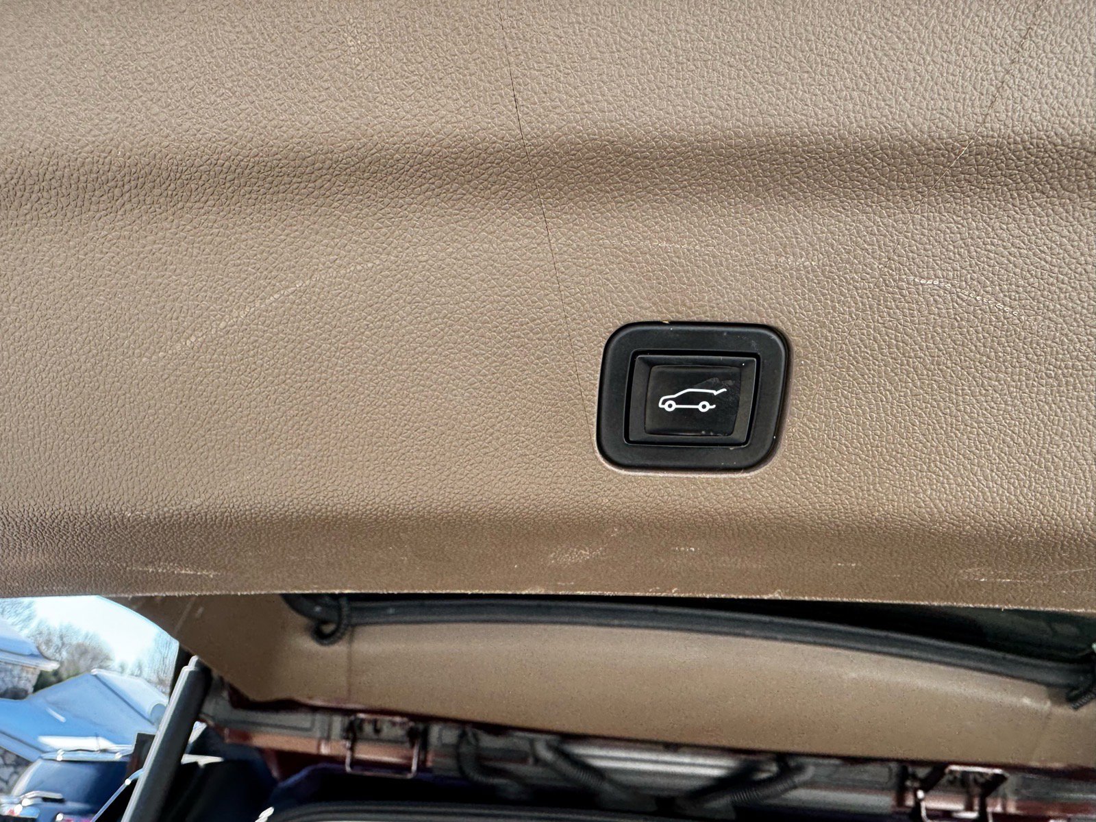 Used 2022 GMC Yukon XL Denali w/ Advanced Technology Package image 29