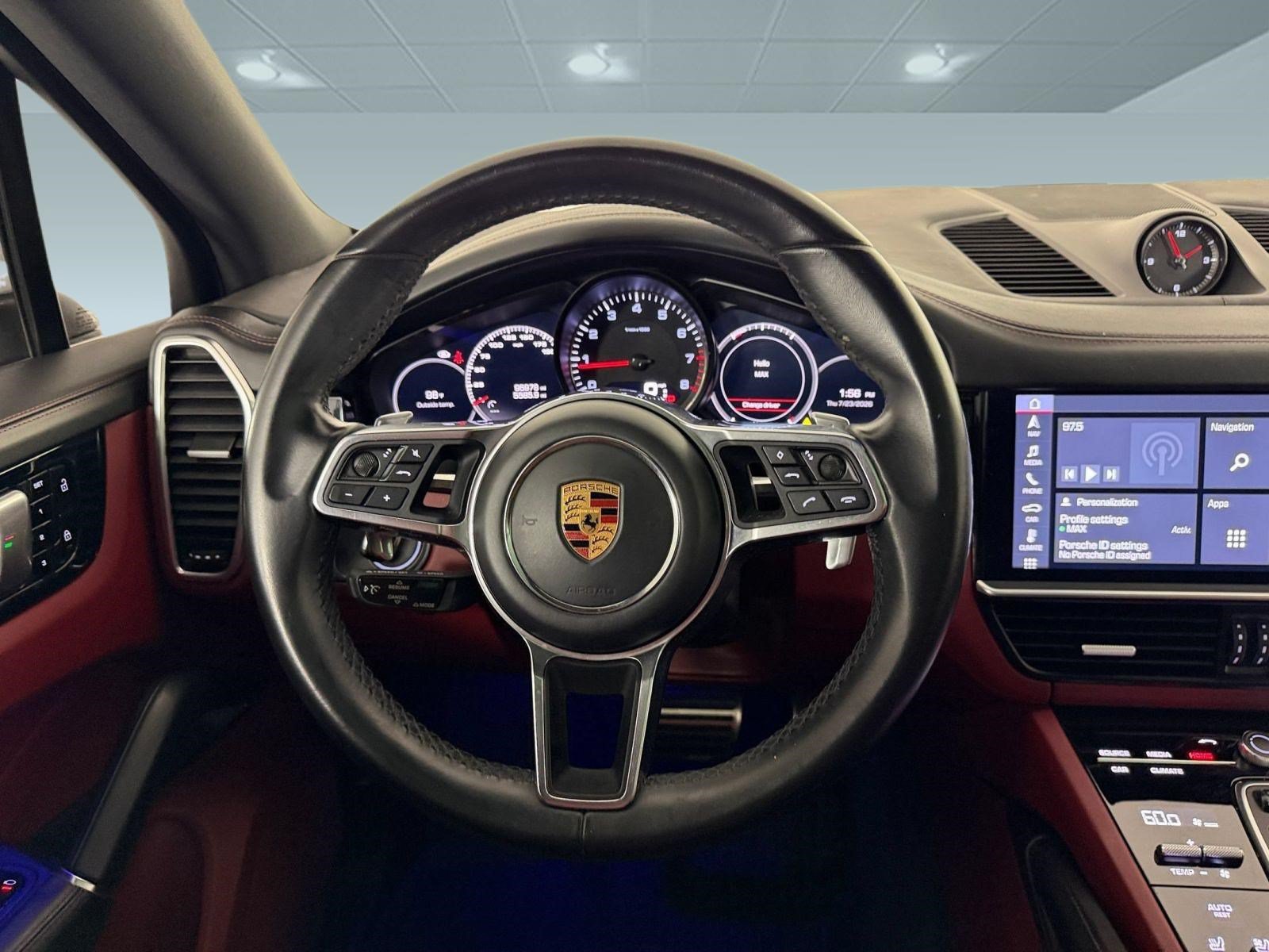 Used 2019 Porsche Cayenne S AWD/4WD image 11