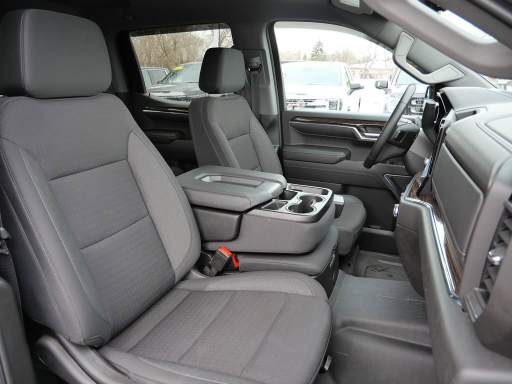 Used 2024 GMC Sierra 1500 Elevation image 15
