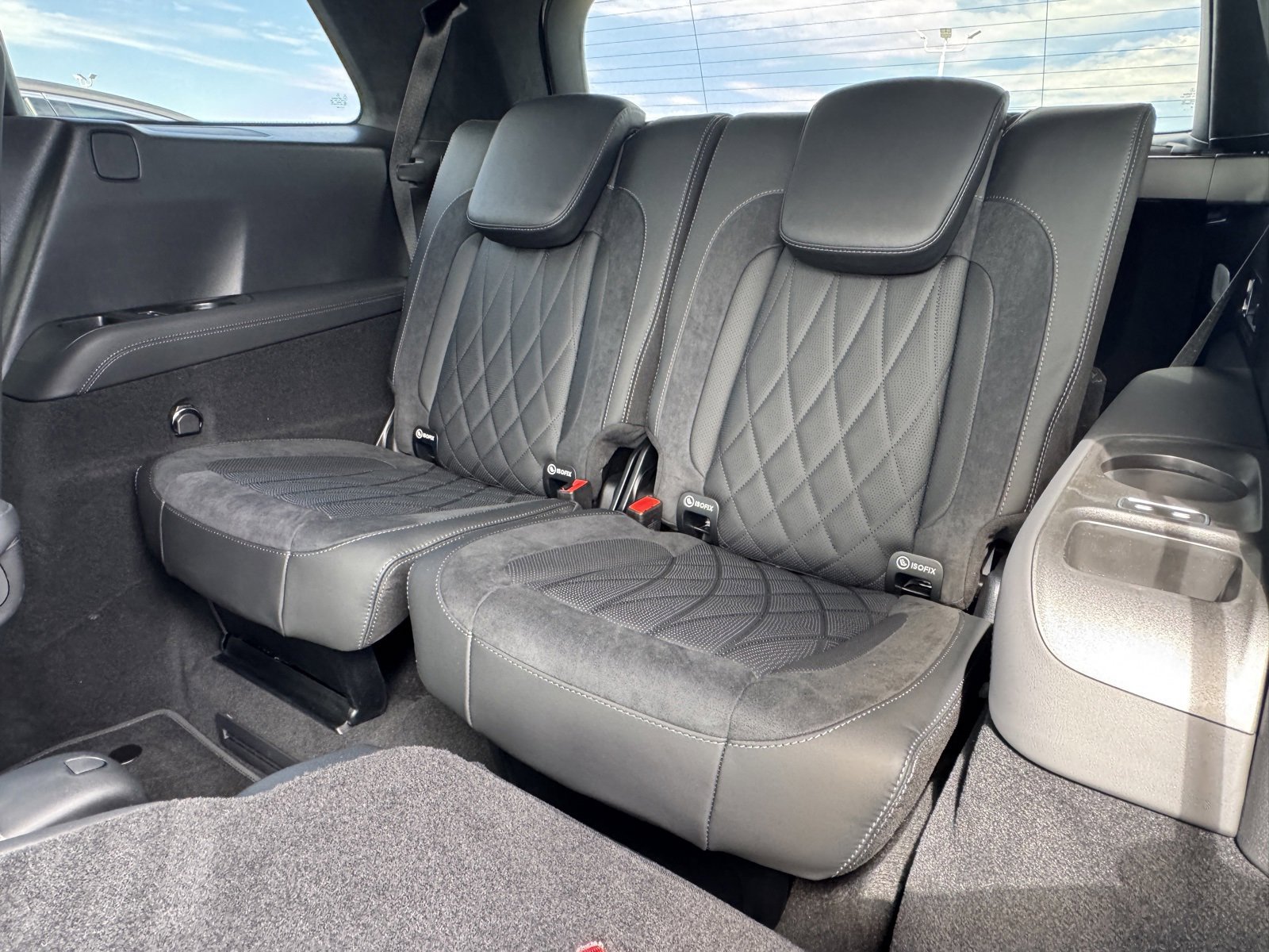 New 2025 Mercedes-Benz GLS 63 AMG 4MATIC image 35