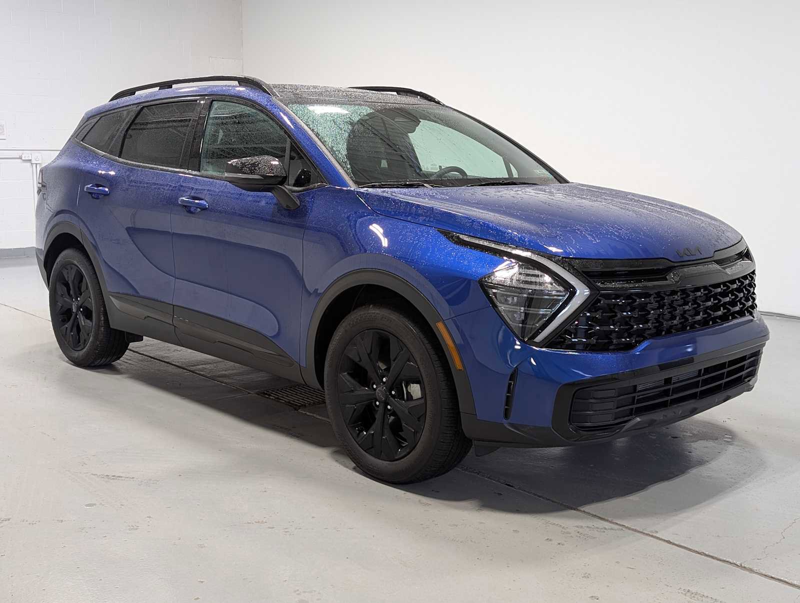 Used 2025 Kia Sportage X-Line w/ Premium Package image 6