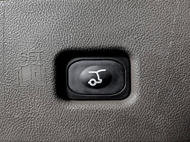 Used 2022 Lincoln Nautilus Reserve w/ Equipment Group 201A AWD/4WD image 30