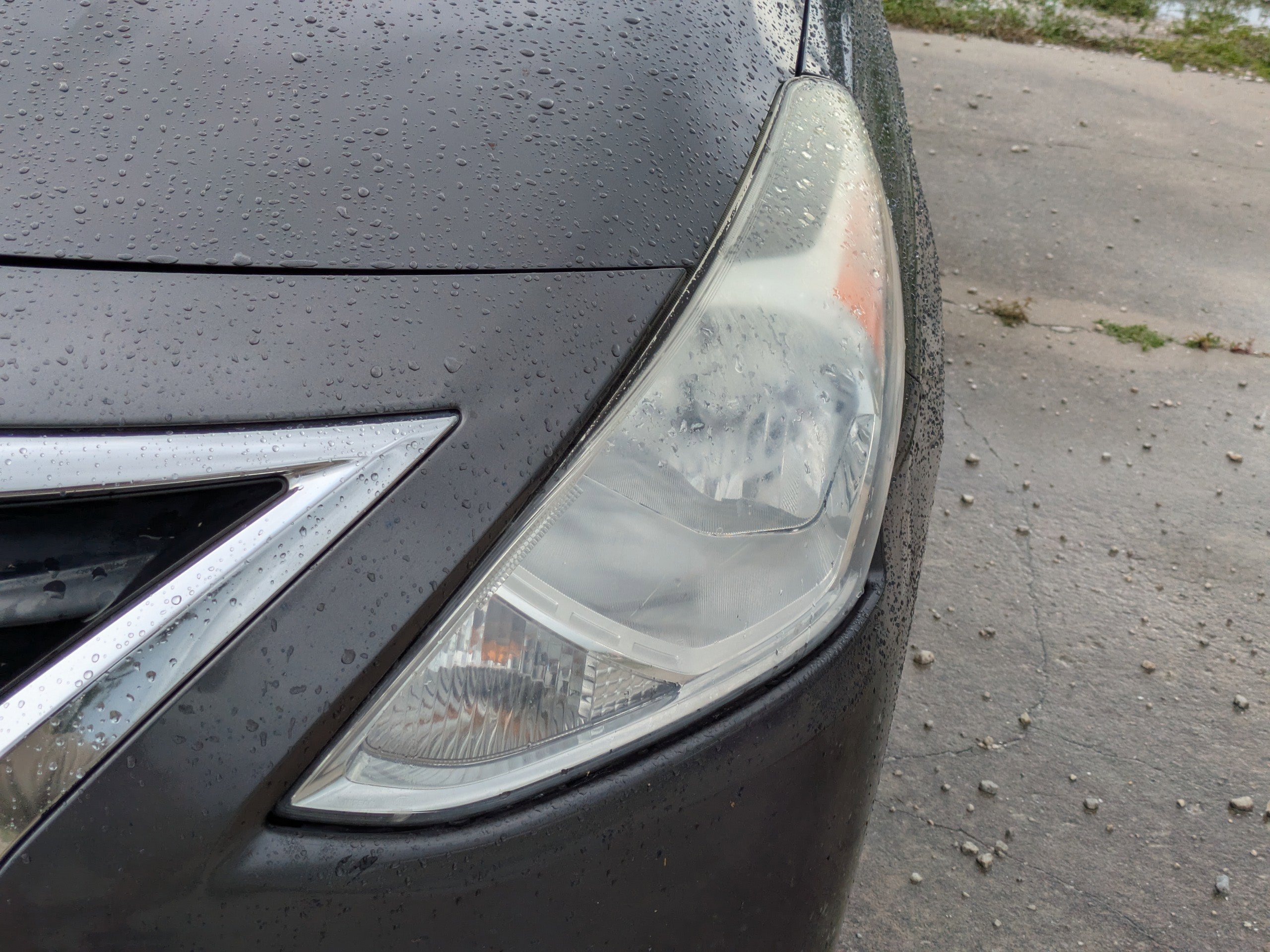 Used 2015 Nissan Versa S FWD image 10