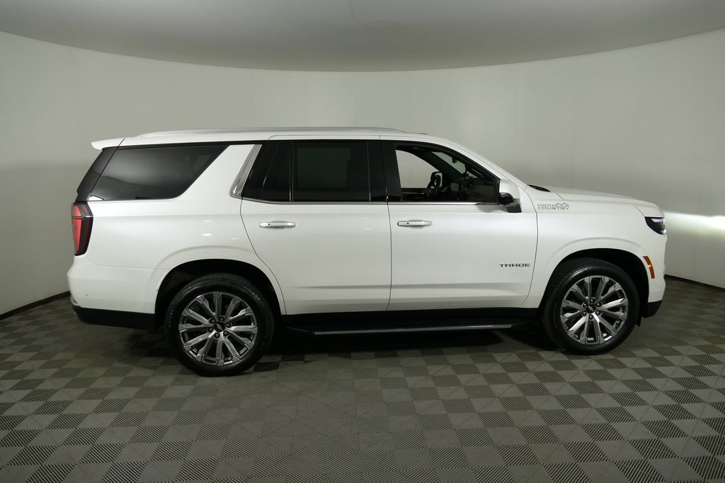 Used 2025 Chevrolet Tahoe High Country w/ Sun And Tow Package AWD/4WD image 2