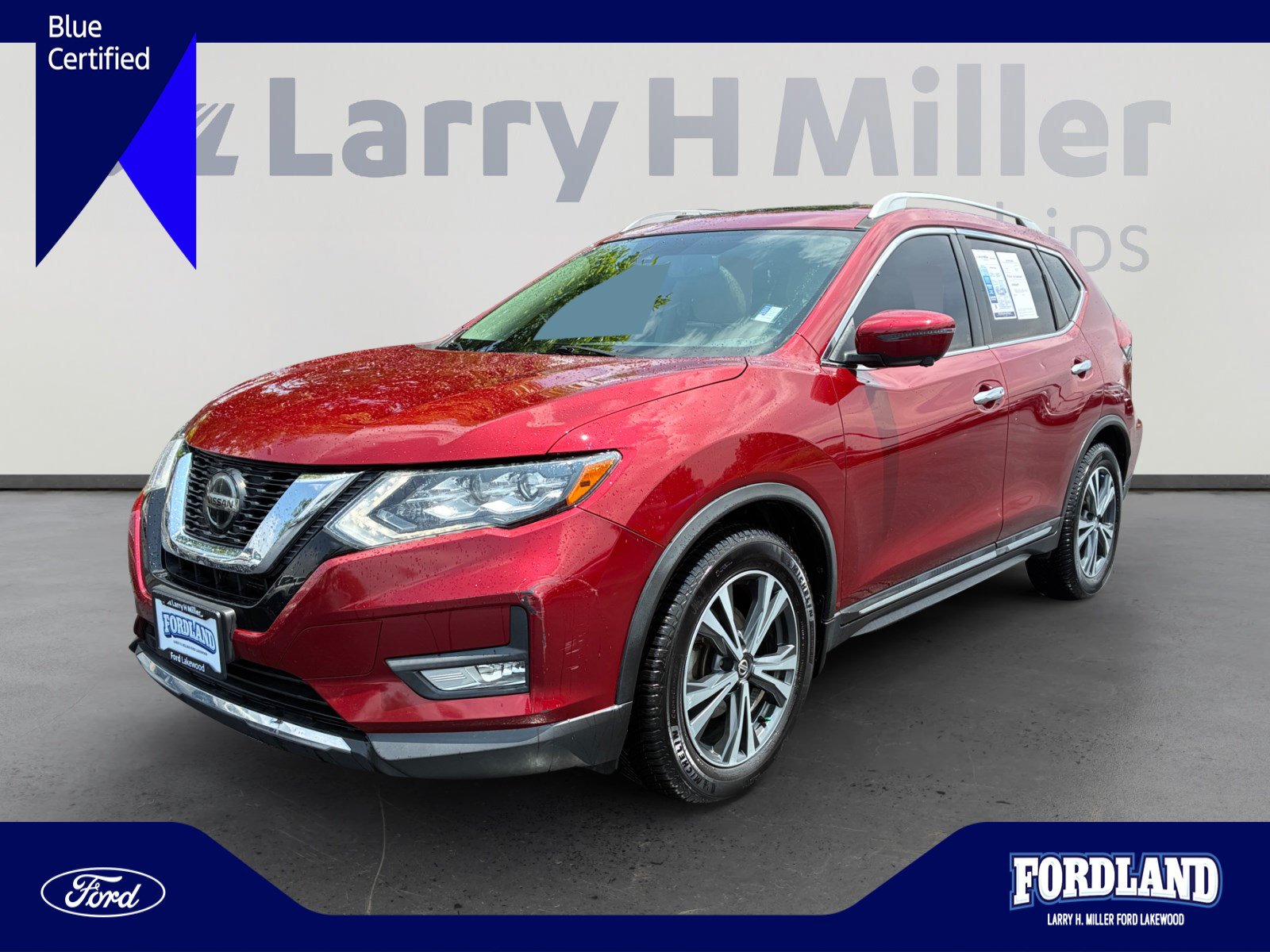 Used 2018 Nissan Rogue SL w/ Premium Package