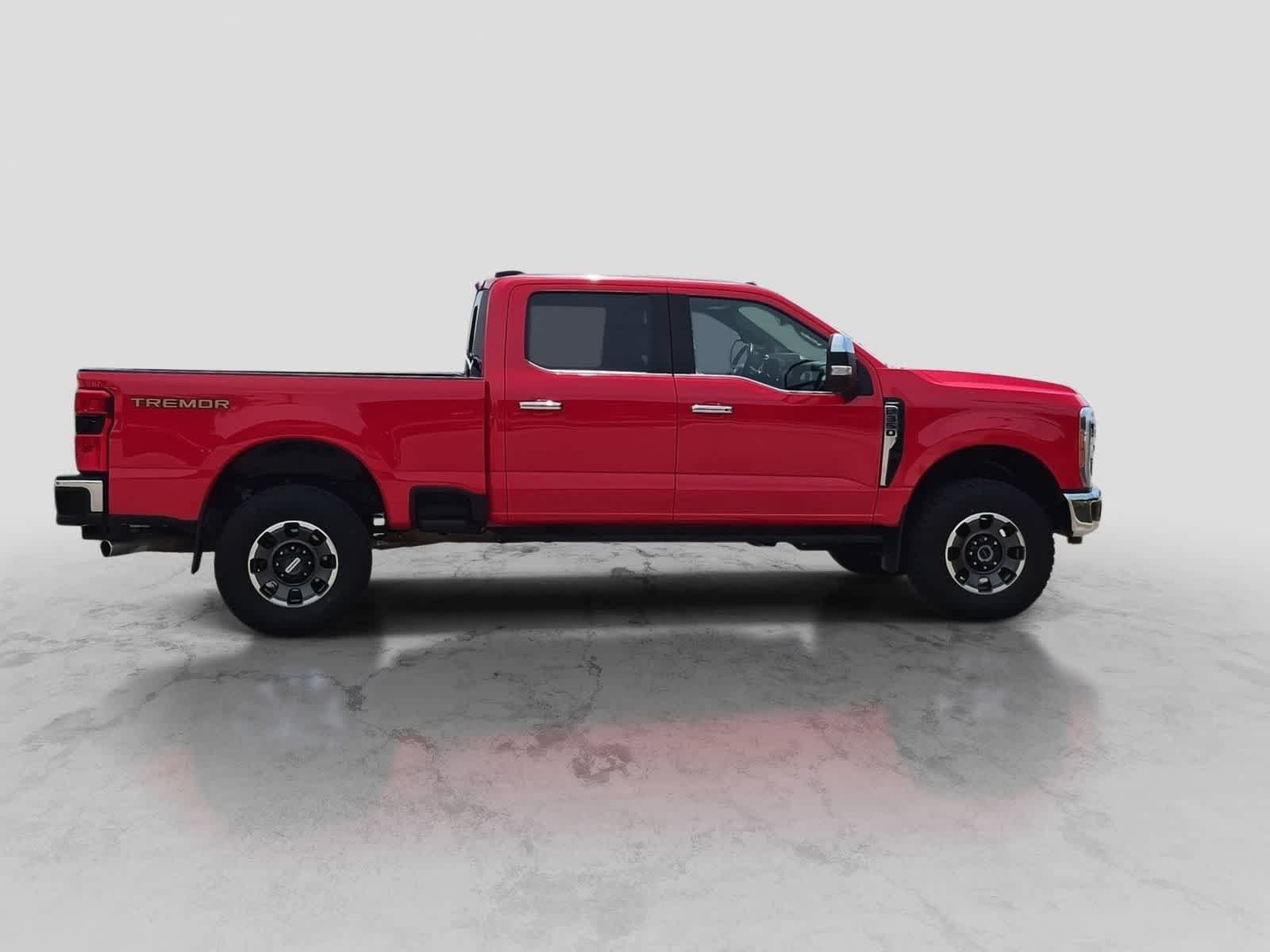 Used 2023 Ford F350 Lariat w/ Lariat Ultimate Package AWD/4WD image 9