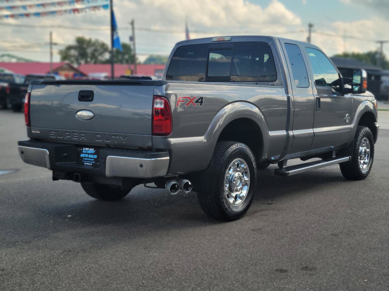 Used 2012 Ford F250 XLT w/ XLT Premium Pkg AWD/4WD image 4
