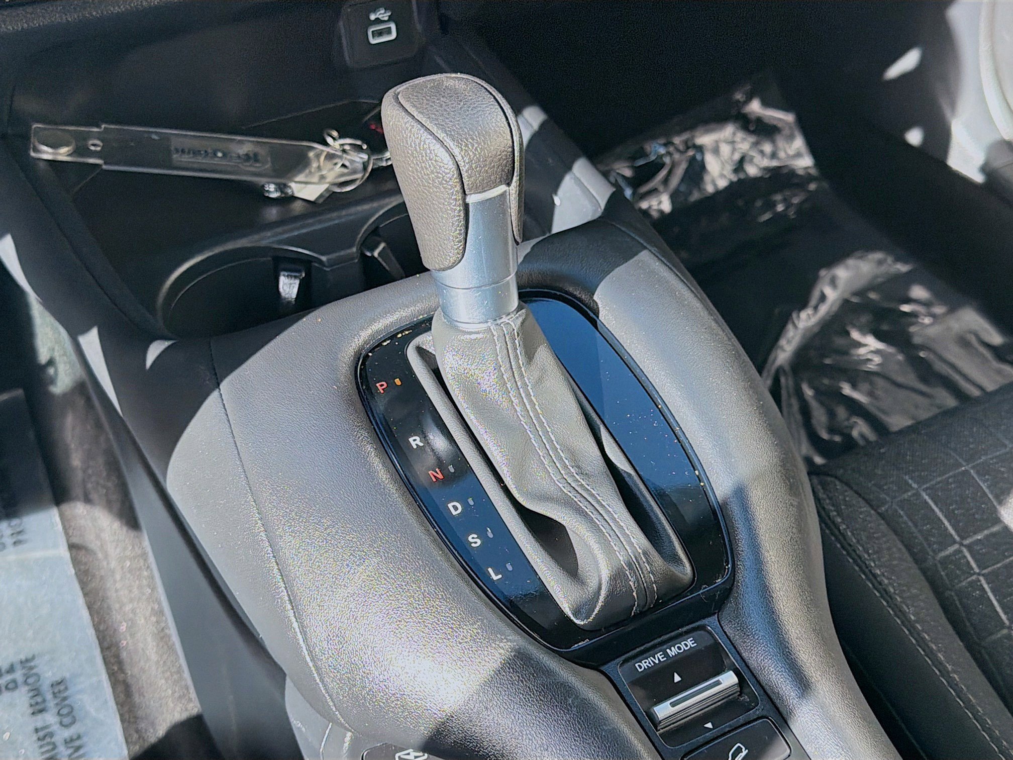 Certified 2025 Honda HR-V LX image 15