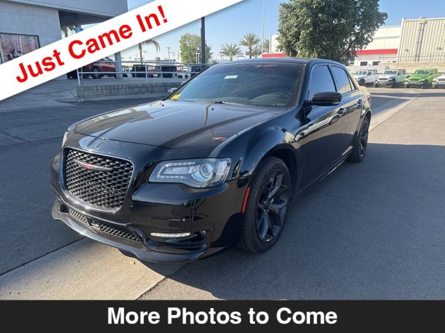 Used 2022 Chrysler 300 S w/ Comfort Group