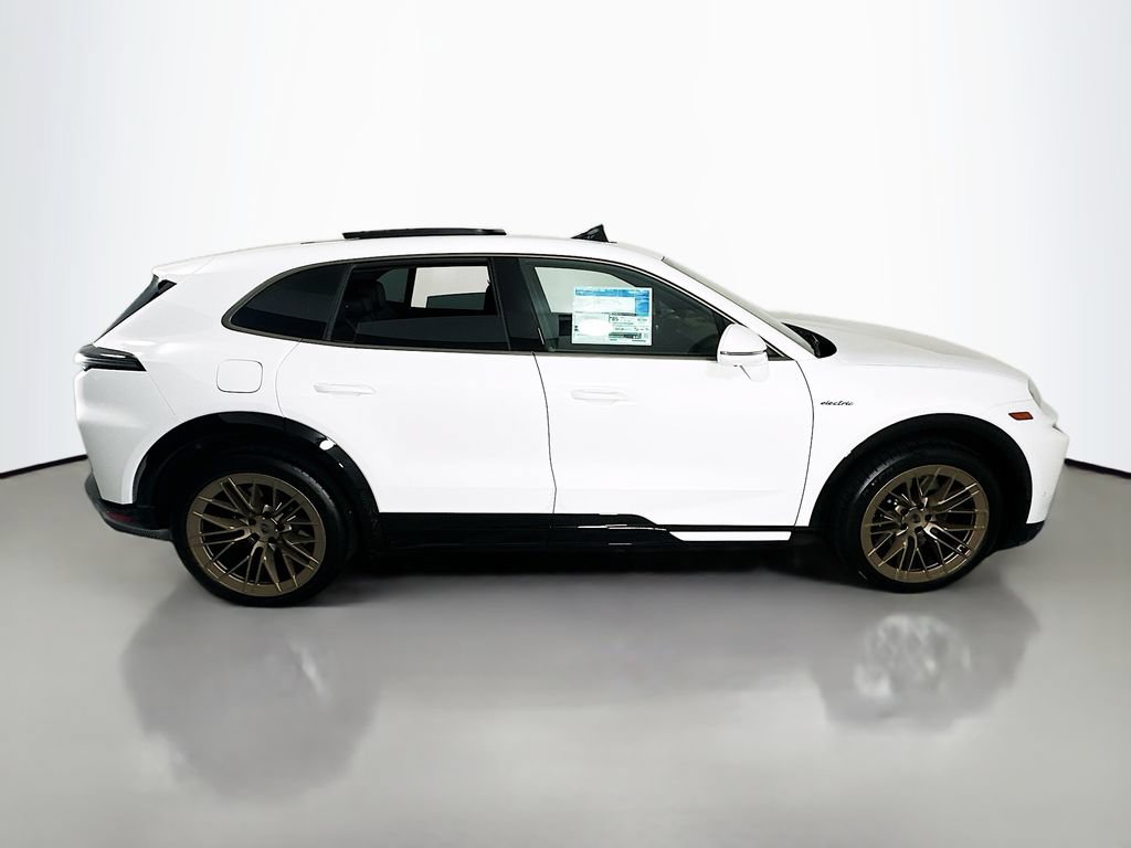New 2026 Porsche Cayenne Turbo AWD/4WD image 29