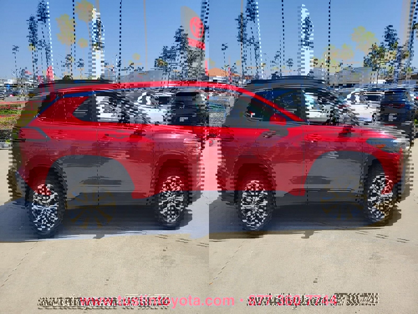 Certified 2023 Toyota Corolla Cross XLE w/ Convenience Package image 3