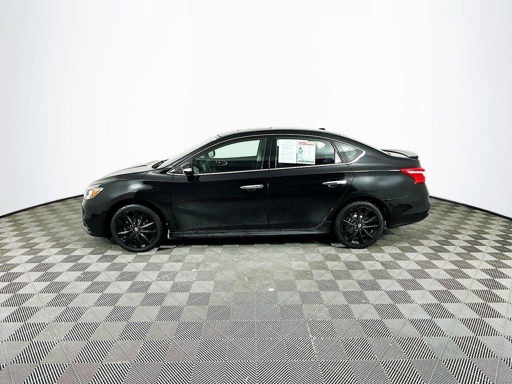 Used 2018 Nissan Sentra SR Turbo w/ SR Midnight Edition Package image 6