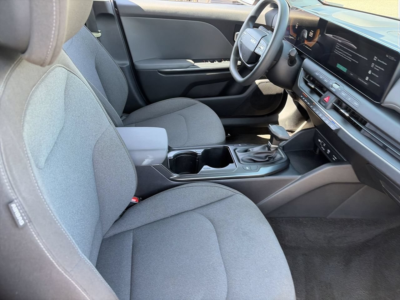 Certified 2025 Kia K4 FWD image 11