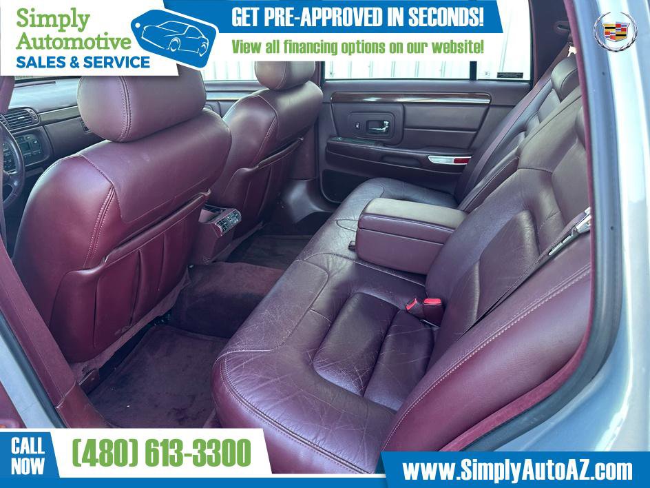 Used 1997 Cadillac De Ville Sedan FWD image 16