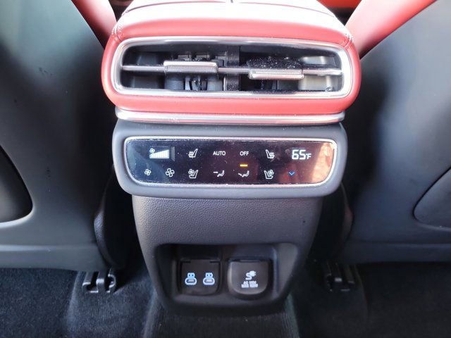 Used 2025 Genesis GV80 3.5T e-SC image 17