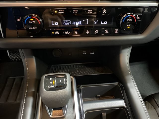Certified 2025 Nissan Pathfinder SL AWD/4WD image 19