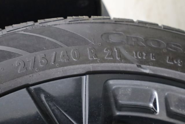 Used 2024 Chevrolet Equinox EV RS w/ LPO, All-Weather Mat Package FWD image 48