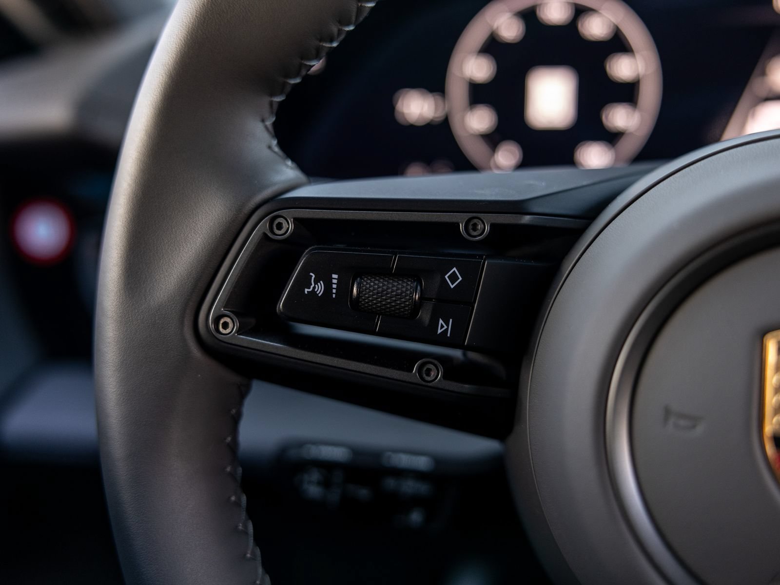 New 2025 Porsche Taycan AWD/4WD image 37