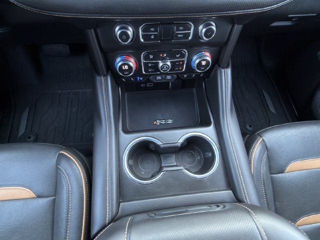 Used 2023 GMC Yukon XL AT4 w/ AT4 Premium Package AWD/4WD image 25