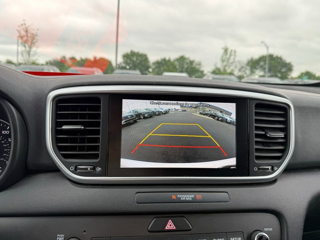 Used 2021 Kia Sportage LX image 16