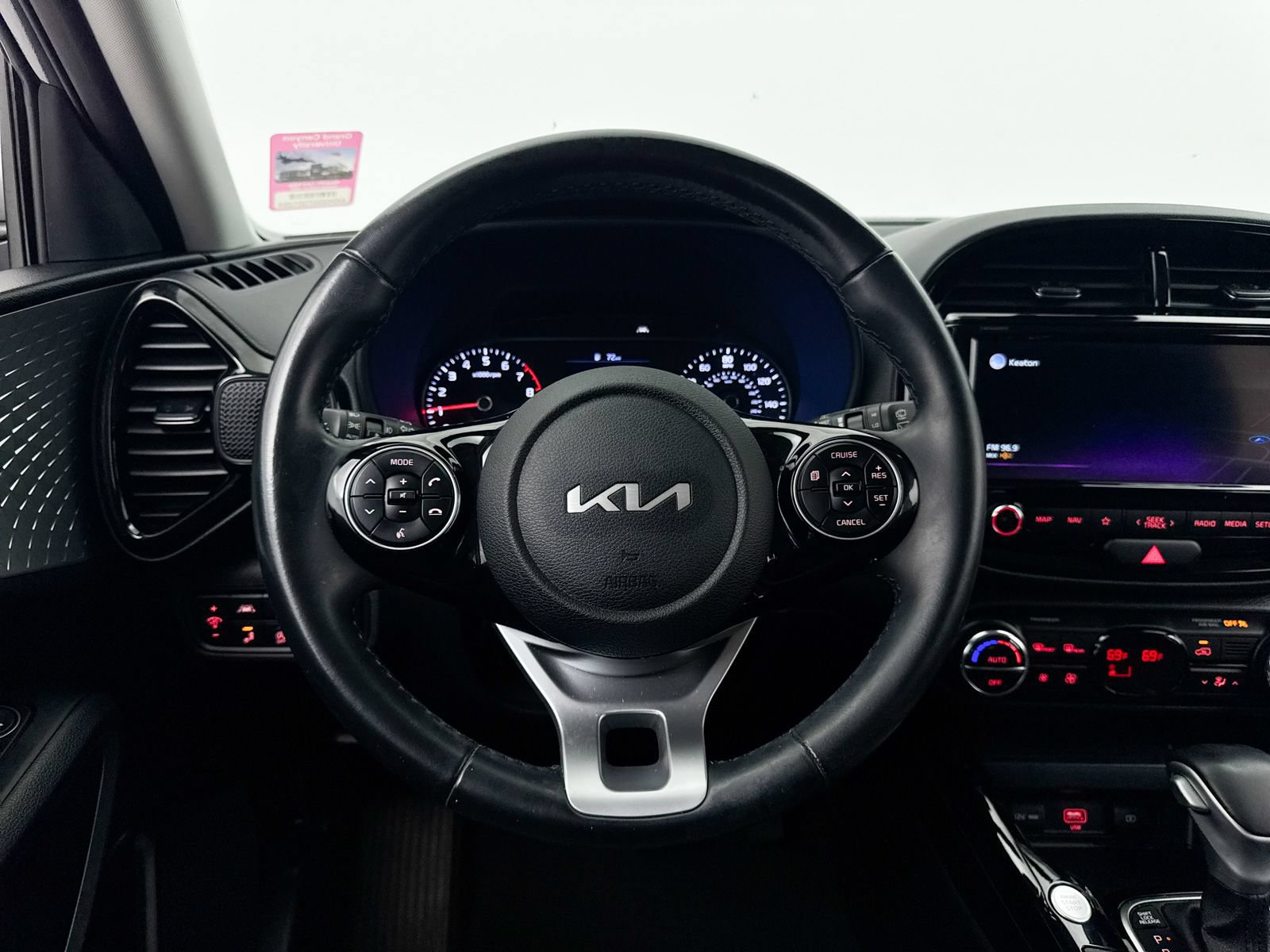 Certified 2022 Kia Soul X-Line FWD image 3