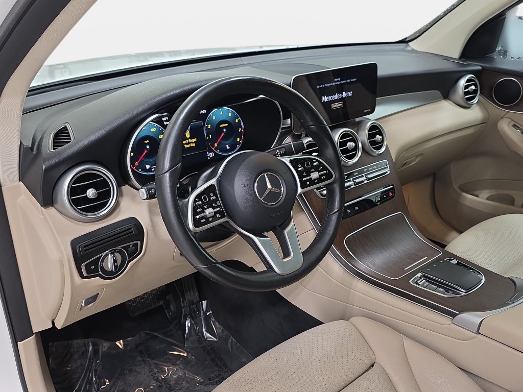 Used 2022 Mercedes-Benz GLC 300 4MATIC image 16