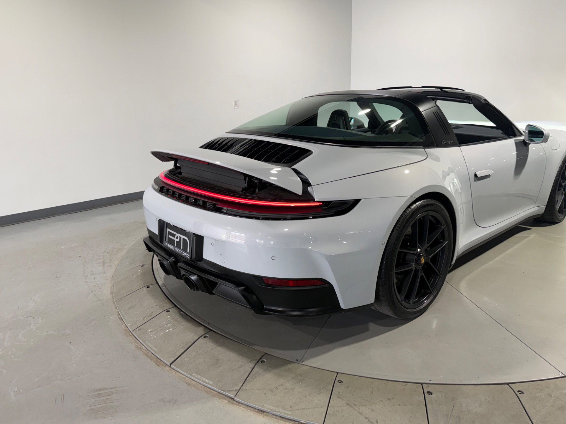 Used 2026 Porsche 911 Targa 4 GTS AWD/4WD image 29