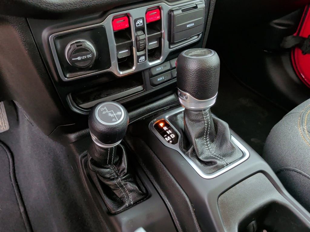 Used 2024 Jeep Gladiator Sport image 37